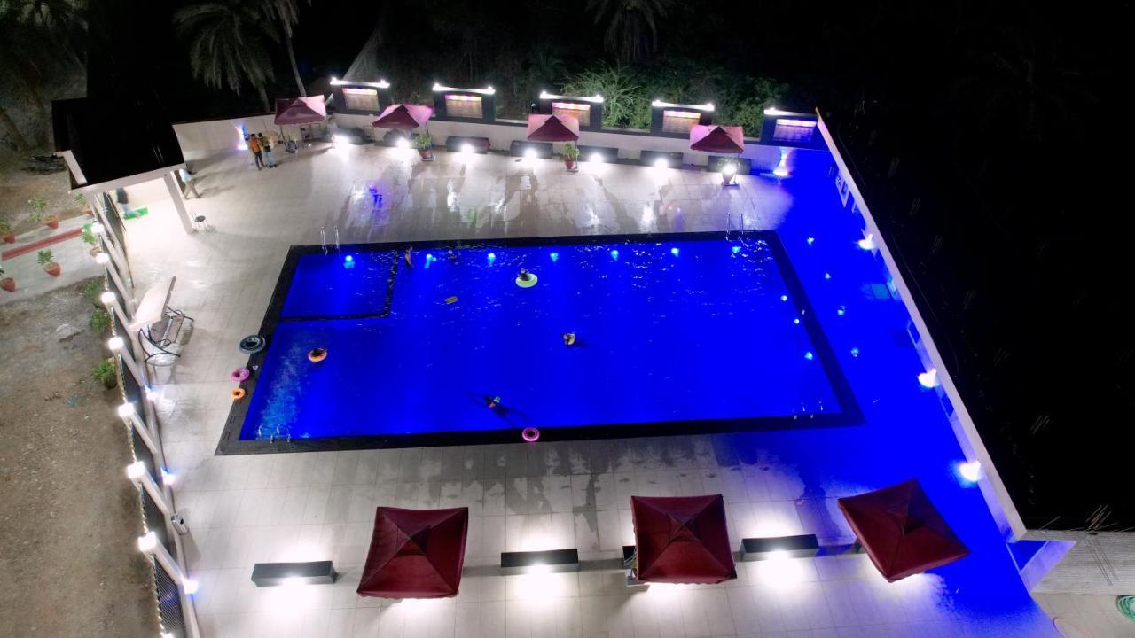 Hotel Silver Resort Daman Extérieur photo