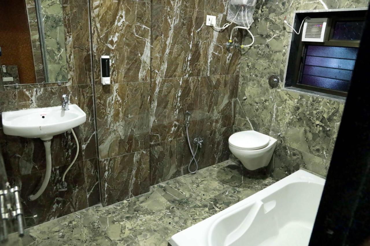 Hotel Silver Resort Daman Extérieur photo