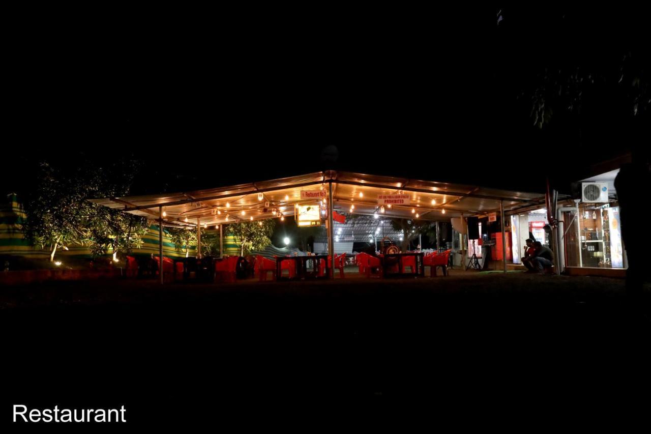 Hotel Silver Resort Daman Extérieur photo