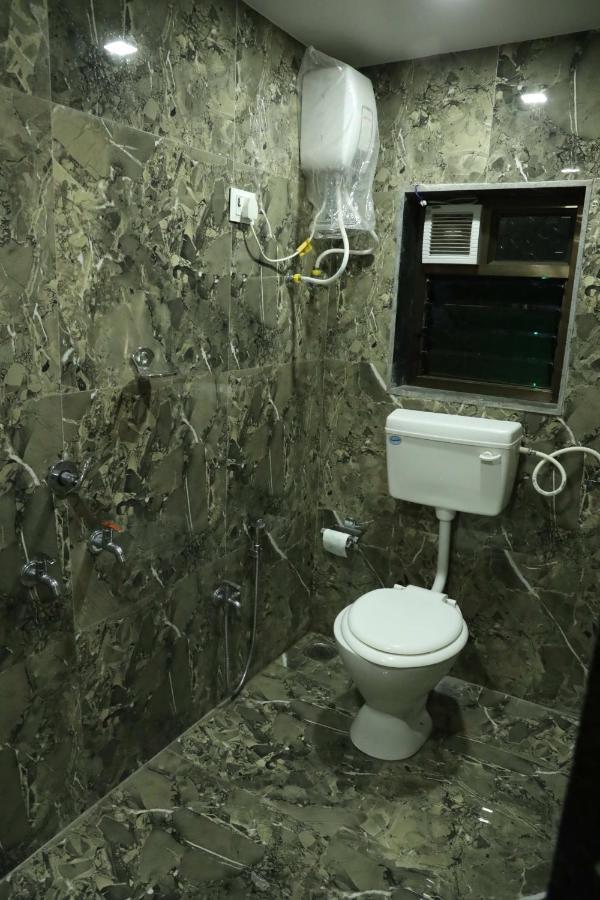 Hotel Silver Resort Daman Extérieur photo